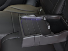 奔驰GLC 2020款 GLC 300 L 4MATIC 动感型