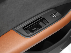 奥迪Q8 2019款 45 TFSI 甄选动感型 