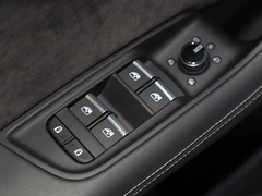 奥迪Q8 2019款 55 TFSI 至尊限量版