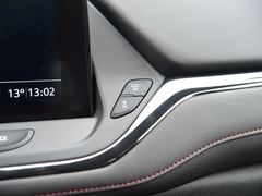 雪佛兰开拓者 2020款 RS 650T Twin-Clutch四驱7座擎版