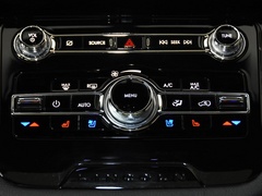 冒险家 2020款 2.0T 四驱尊耀版