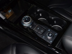 探险者 2020款 EcoBoost 285 四驱铂金版 6座