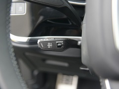 奥迪Q3 2020款 轿跑 45 TFSI quattro 豪华型