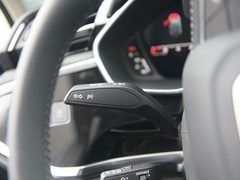 奥迪Q3 2020款 轿跑 45 TFSI quattro 豪华型