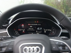 奥迪Q3 2020款 轿跑 45 TFSI quattro 豪华型