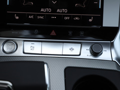 奥迪A6 旅行版 2020款 allroad quattro 探索家 55 TFSI 尊享越野型