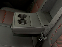 雪佛兰开拓者 2020款 RS 650T Twin-Clutch四驱7座擎版