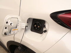 丰田C-HR EV 2020款  尊贵天窗版