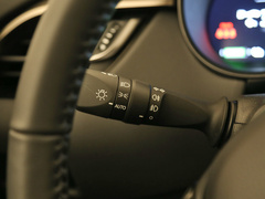 丰田C-HR EV 2020款  尊贵天窗版