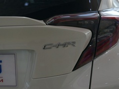 丰田C-HR EV 2020款  尊贵天窗版