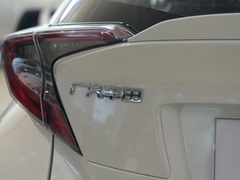 丰田C-HR EV 2020款  尊贵天窗版