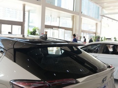 丰田C-HR EV 2020款  尊贵天窗版