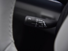 飞凡ER6 2020款 620km 智尊版