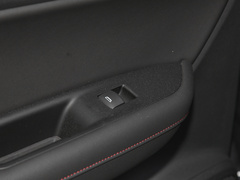 雪佛兰开拓者 2020款 RS 650T 四驱5座 悍版