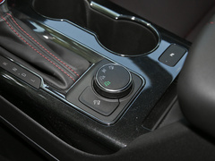 雪佛兰开拓者 2020款 RS 650T 四驱5座 悍版