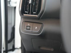 现代ix35 2021款 240T GDi DCT两驱领先版GLS