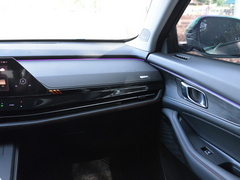 长安UNI-K 2021款 2.0T 尊贵型