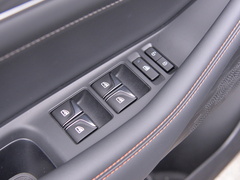 长安UNI-K 2021款 2.0T 尊贵型