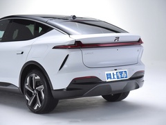 飞凡R7 2022款  标准高阶版