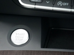 奥迪Q5L 2021款 45TFSI 甄选动感型