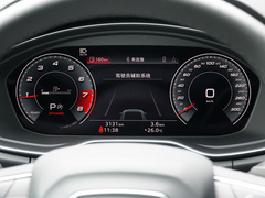 奥迪Q5L 2021款 45TFSI 甄选动感型