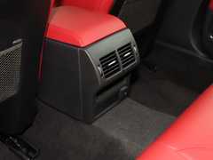 捷豹XEL 2021款 2.0T 250PS 曜黑运动版