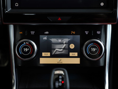 捷豹XEL 2021款 2.0T 250PS 曜黑运动版