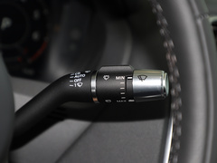 捷豹XEL 2021款 2.0T 250PS 曜黑运动版