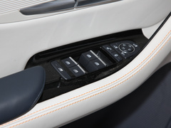 宋PLUS新能源 2021款 EV 尊贵型