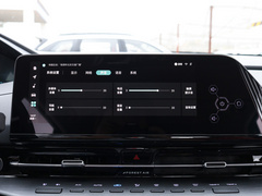 长安CS55 PLUS 2022款 第二代 1.5T DCT豪华型 