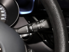 丰田C-HR 2021款 2.0L 舒适版