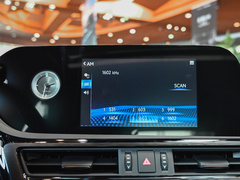 雷克萨斯ES 2021款 300h 卓越版