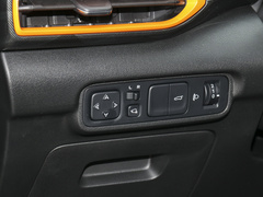 长安UNI-T 2022款 1.5T 旗舰型
