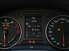 奥迪Q2L 2022款 35 TFSI 进取致雅型