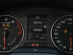 奥迪Q2L 2022款 35 TFSI 进取致雅型