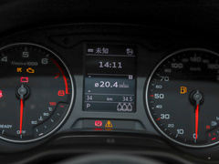 奥迪Q2L 2022款 35 TFSI 进取致雅型