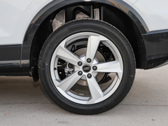 奥迪Q2L 2022款 35 TFSI 进取致雅型