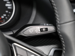 奥迪Q2L 2022款 35 TFSI 进取致雅型