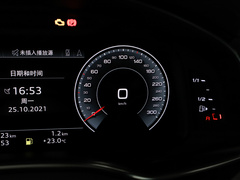 奥迪A6 旅行版 2022款 Avant 先锋派 45 TFSI 臻选动感型 