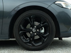 思域 2022款 240TURBO CVT燃擎版