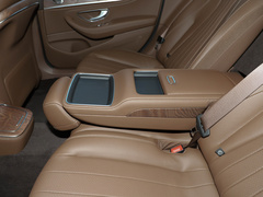 奔驰E级 2022款 E 300 L 豪华型
