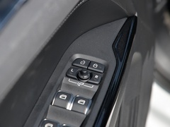 领克02 Hatchback 2022款 2.0TD Pro
