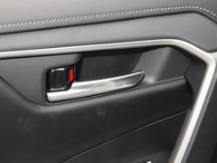 RAV4荣放 2022款 2.0L CVT两驱风尚Plus版
