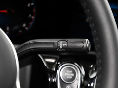 奔驰A级 2022款 改款二 A 200 L 运动轿车时尚型