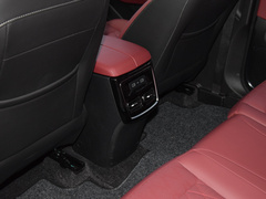 捷途X70 PLUS 2023款 1.5T DCT勇者PLUS 7座