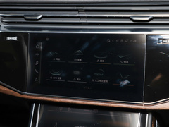 奥迪Q7 2023款 55 TFSI quattro S line运动型