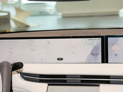 智己LS7 2023款 100kWh Lux四驱版