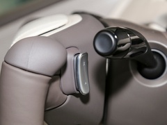智己LS7 2023款 100kWh Lux四驱版