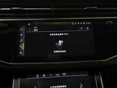 奥迪Q7 2024款 45 TFSI quattro S line黑武士型