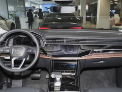 奥迪Q7 2024款 45 TFSI quattro S line黑武士型